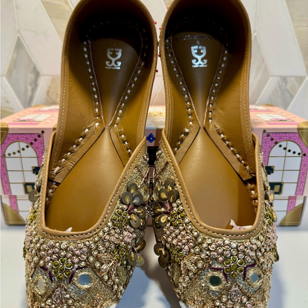 Fizzy Goblet x Payal Singhal : gold Jutti [BRAND NEW, UNWORN & ORIGINAL WRAP]